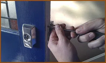 Interstate Locksmith Shop Mt Holly, NJ 609-373-6276 - 10-lock-smiths